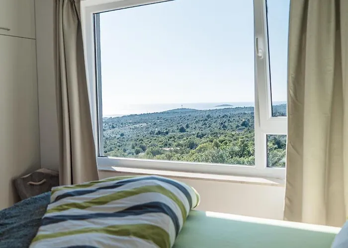 Alacinda * Rogoznica (Sibenik-Knin)